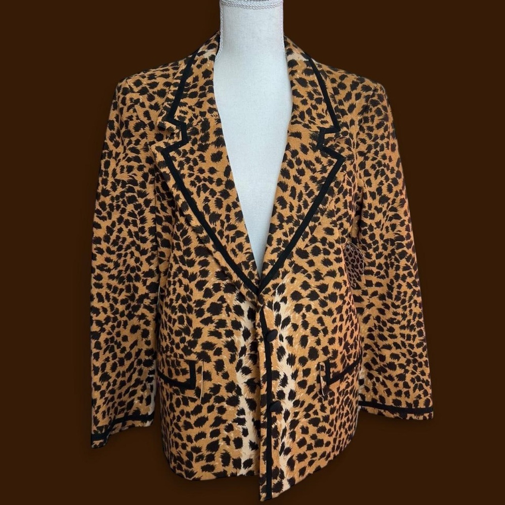 Vintage count romi Leopard print blazer with black trim